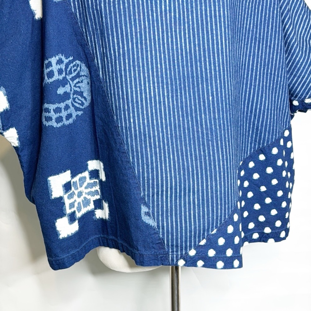 Mao Mam Wearable Art Boxy Cotton Top (M-L) - Picture 9 of 14